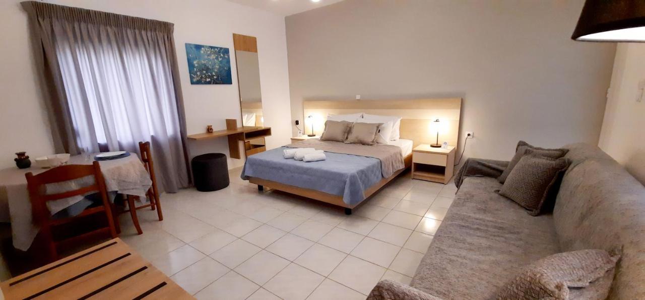 Stelios Studios Soúgia Buitenkant foto